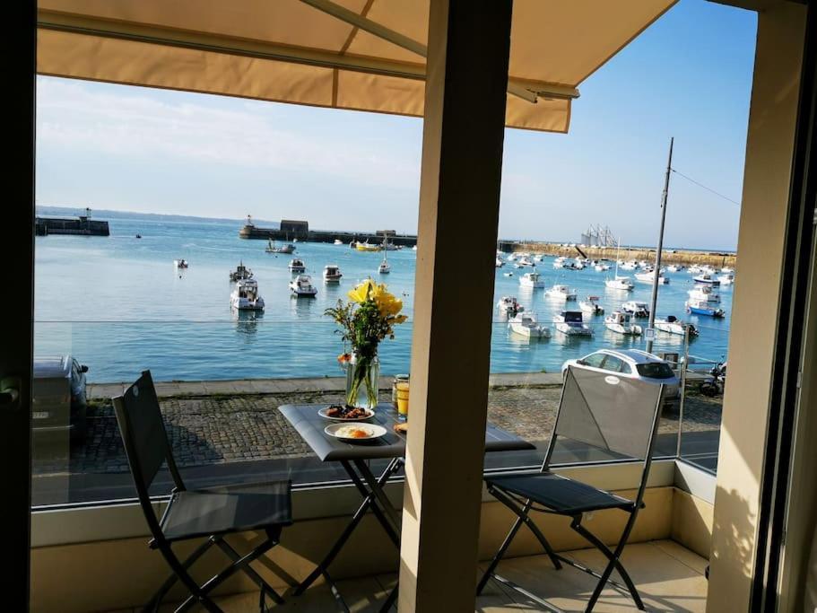 Charme Et Zenitude, Avec Vue Exceptionnelle Sur Le Port Villa Granville Bagian luar foto